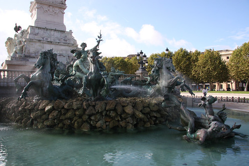 Bordeaux Fountain