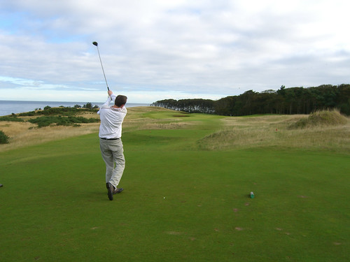 Erik tees off at Kingsbarns