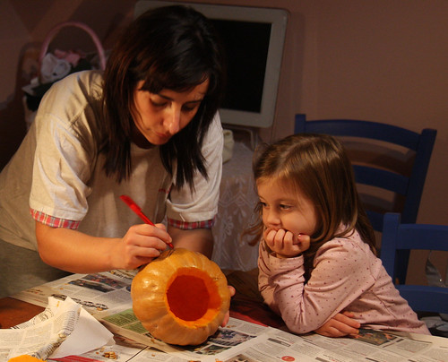 Pumpkin Carving with Carmen